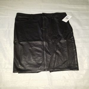 BRAND NEW Jessica Simpson Haven Pencil Skirt